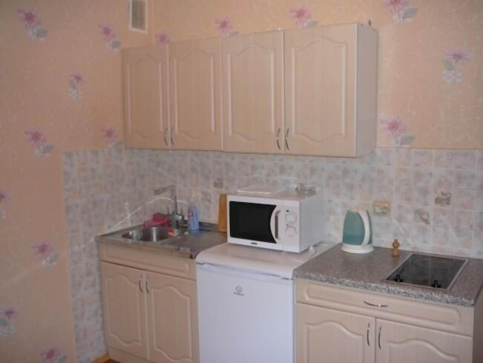 Others 4, Apartment on Melnichnaya 24, Tyumen'