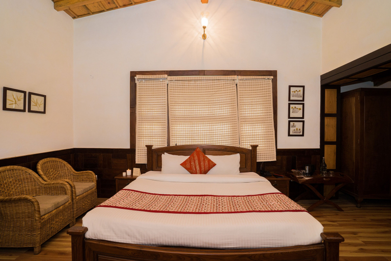 Bedroom 2, Bhikampur Lodge By Howard, Nainital