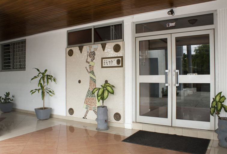 Exterior & Views 2, East Legon Guest Lodge, Accra