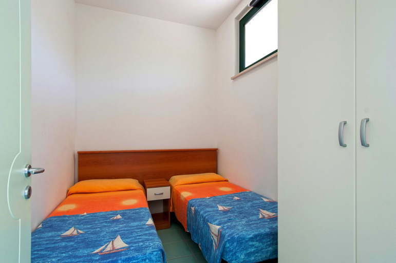Bedroom 3, Villaggio Azzurra, Campobasso