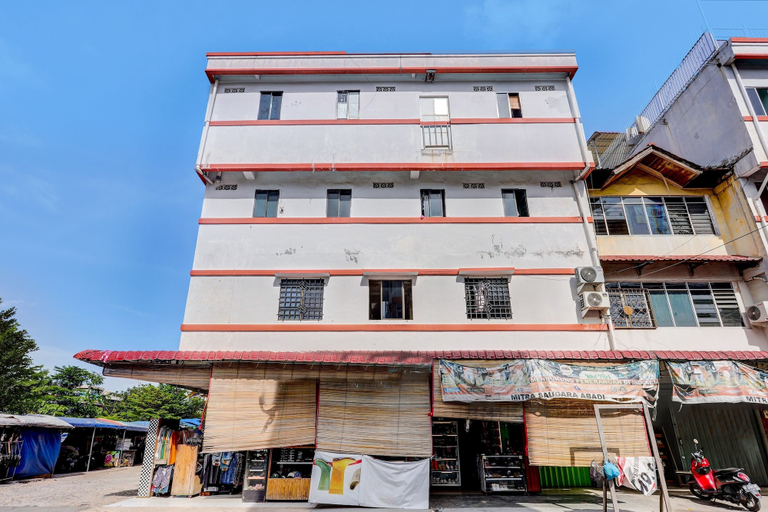 Exterior & Views 1, Hotel O Abi Manyu Syariah, Batam