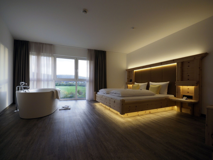 Bedroom 3, Hotel Reich an der Rems, Rems-Murr-Kreis