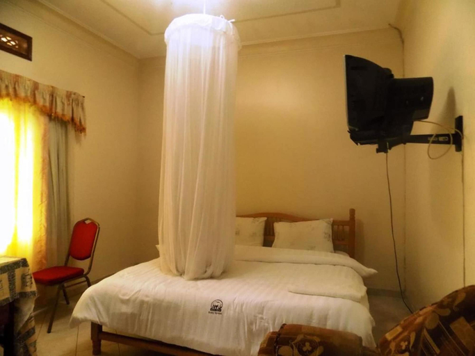 Bedroom 2, Rhino Motel, Mbarara