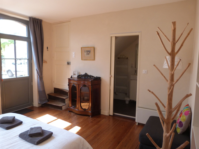 Bedroom 5, La Maison du Cremant, Côte-d'Or