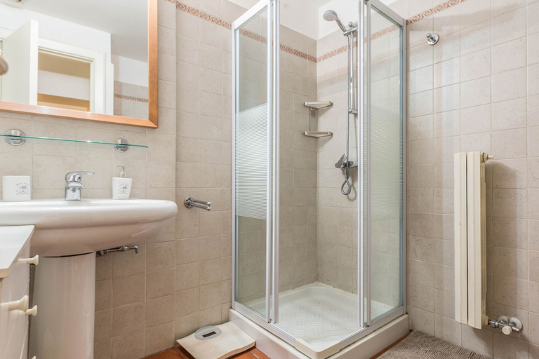 Bathroom 3, Indipendenza Retreats, Bologna