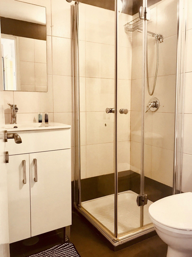 Bathroom 5, Top Of Jerusalem Apartments - City Tower