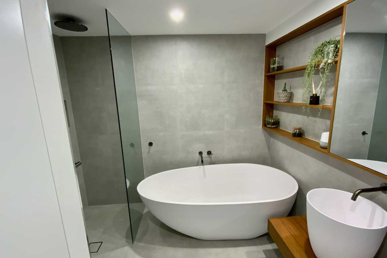 Bathroom 2, Light-filled Converted Warehouse 2 Bedroom Apartment in Prahran, Melbourne
