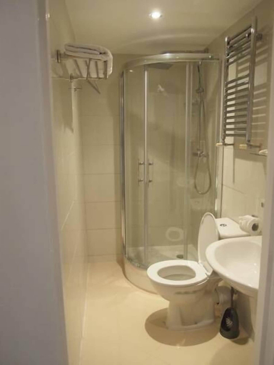 Bathroom 4, Marble Arch Flat, London