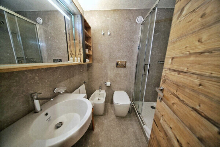 Bathroom 4, TH La Thuile - Planibel Hotel, Aosta
