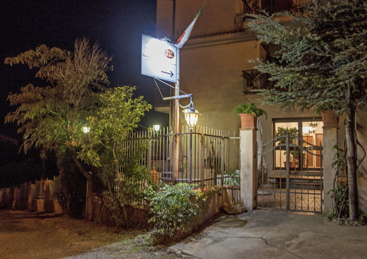 Exterior & Views 2, La Giara B&B, Cosenza