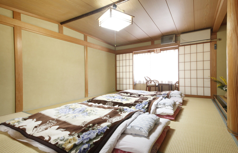 Bedroom 3, Yudanaka Seifuso, Yamanouchi