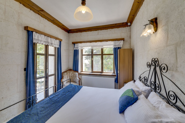 Bedroom 2, El Puente Cave Hotel, Ürgüp