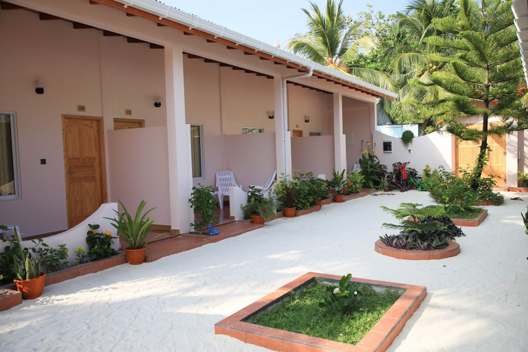 Exterior & Views 2, Evila Inn - Thoddoo