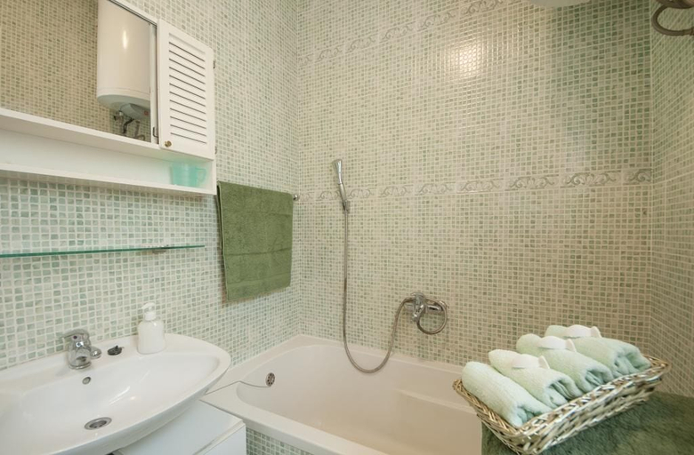 Bathroom 3, Apartments Kalajžić ST, Pučišća