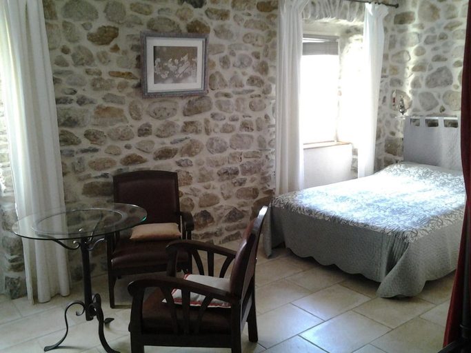 Bedroom 2, Le mas musardiere, Ardèche