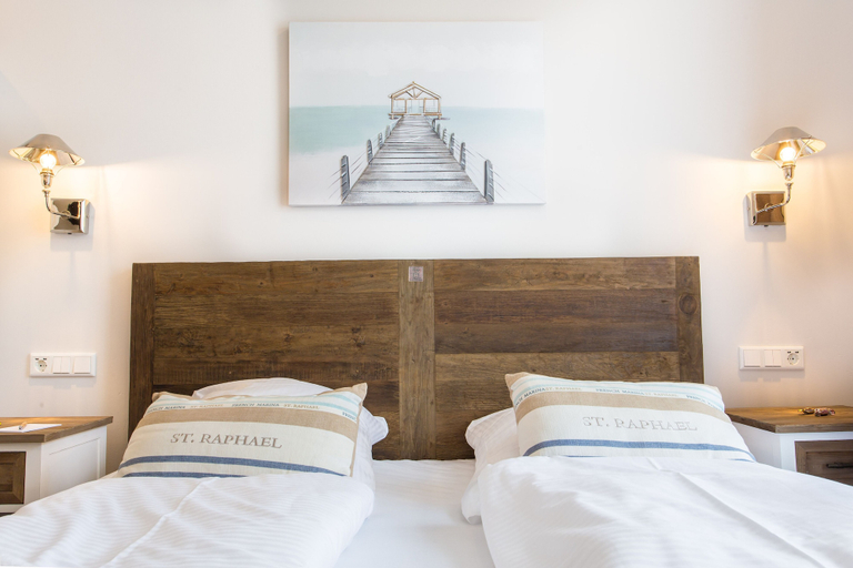 Bedroom 5, Hotel Achterum Greetsiel, Aurich