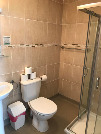 Bathroom 4, Baytree Hotel, Conwy