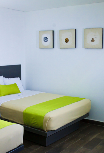 Bedroom 2, HOTEL GLOBAL EXPRESS, Carmen