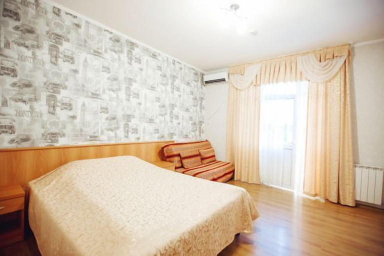 Bedroom 3, Renessans, Sochi gorsovet