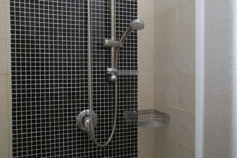 Bathroom 5, Guesthouse Trastevere, Rome