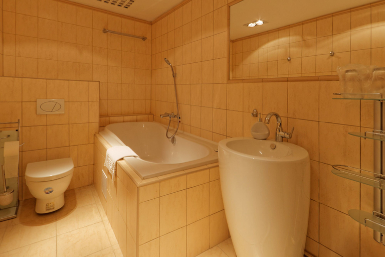 Bathroom 4, Enjoy Inn, Plzeň