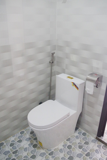 Bathroom 3, Golden Forest Homestay, Bố Trạch