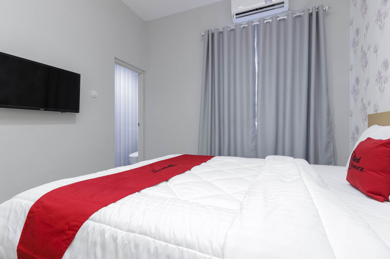 Bedroom 15