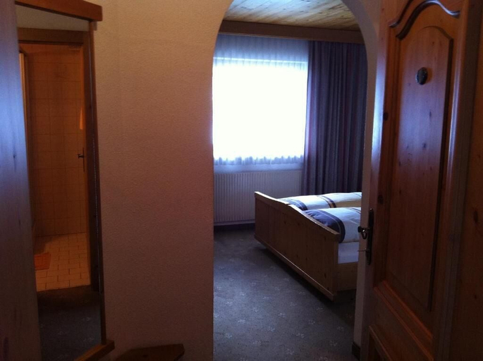Bedroom 2, Hotel Garni Pfandl, Innsbruck Land