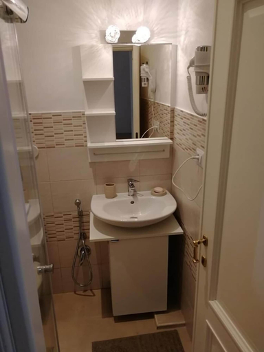 Bathroom 5, Sergio's House #CasaDeSergio, Roma