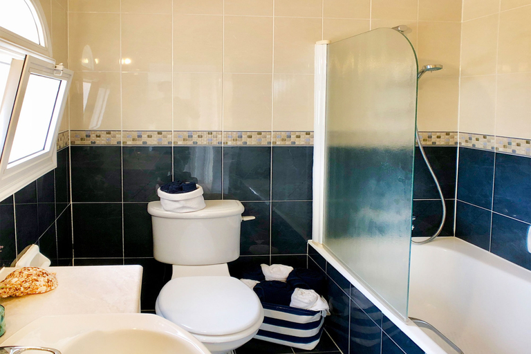 Bathroom 4, Villa Silverline