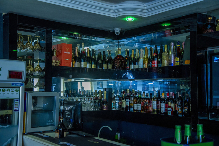 Food & Drinks 5, Kelin Hotel & Suite, Surulere