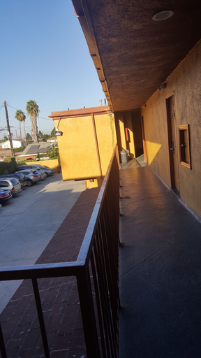 Others, Central Inn Motel on 41 Street, Los Angeles