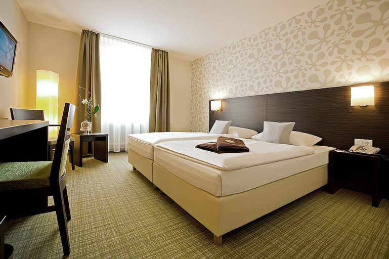 Bedroom 24