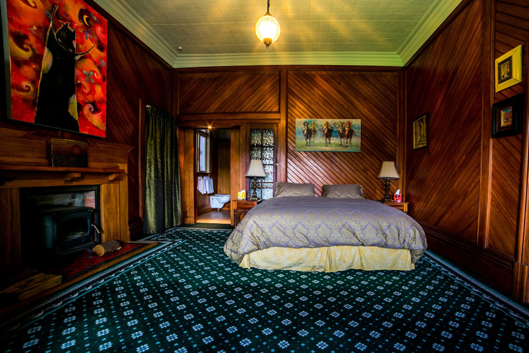 Bedroom 3, The Shady Rest B&B, Tasman