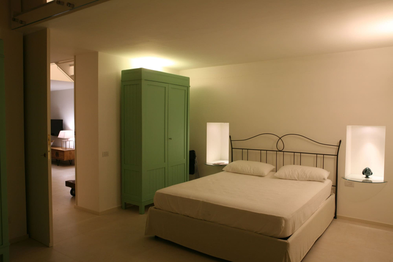Bedroom 3, Le Tre Vie Apartment & Room, Matera