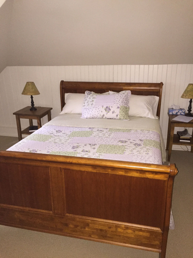 Bedroom 3, Jardine's Inn, Kent