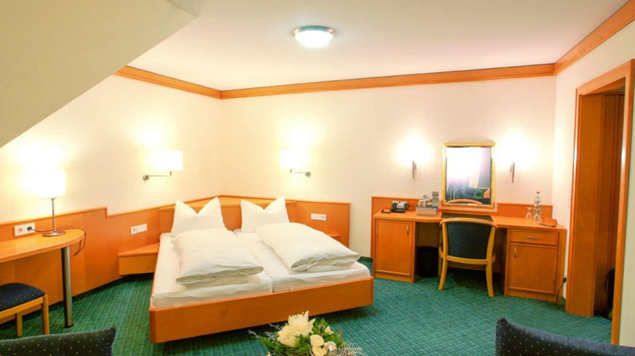 Bedroom 4, Winzerstube Ihringen, Breisgau-Hochschwarzwald