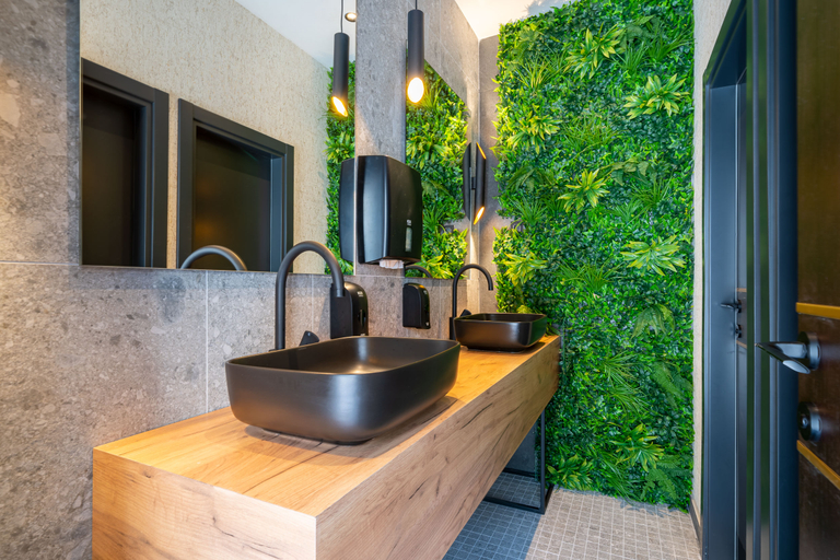 Bathroom, Hotel Millennium