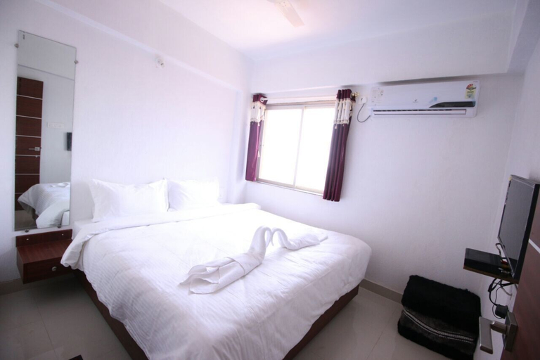 Bedroom 4, Latanand Residency, Satara