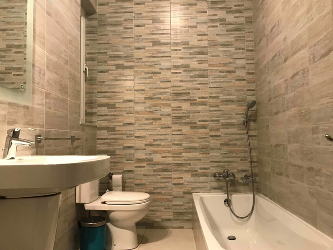 Bathroom 4, 34 Holiday Suites St Paul's, Saint Paul's Bay
