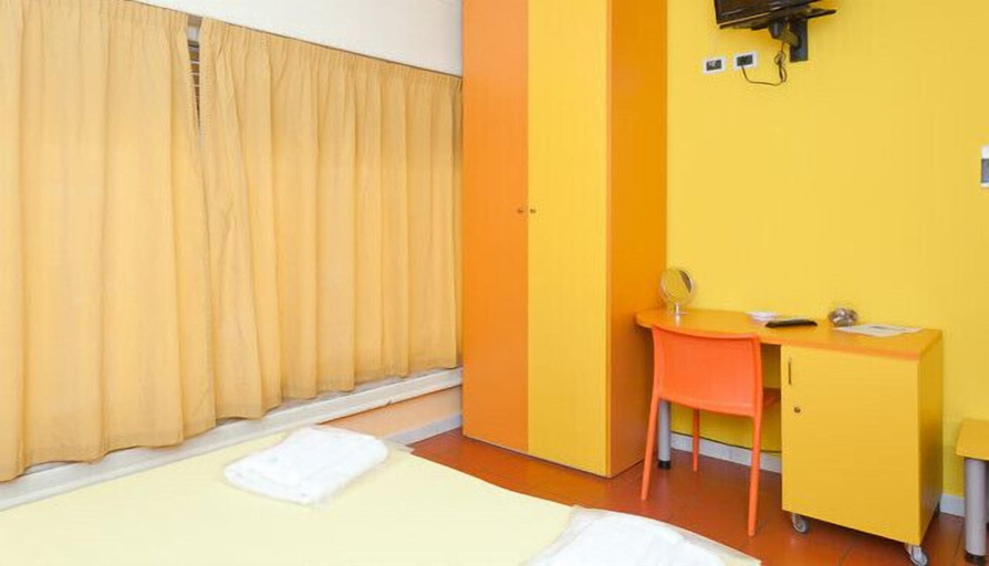Bedroom 3, Rainbow, Palermo