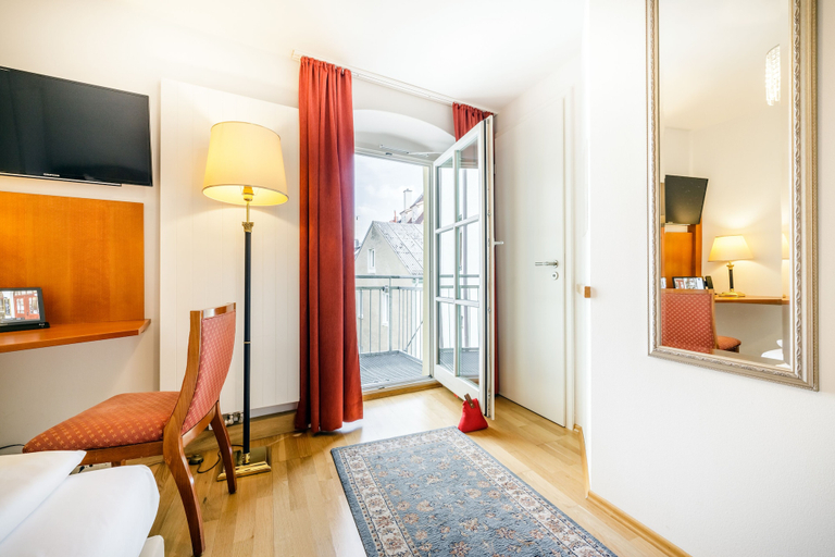 Bedroom 2, Chin-Chin Hotel ehemals Bohemian Hotel, Regensburg