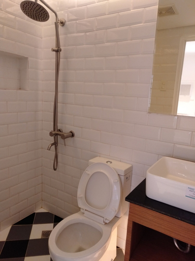Bathroom 5, Bedbox Hotel Dagupan, Dagupan City