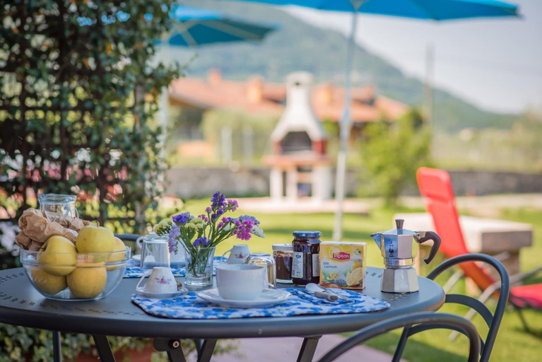 Food & Drinks 5, Agriturismo Trefrutti, Trento
