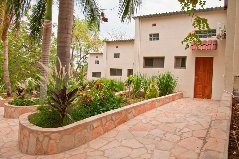 Exterior & Views 2, Lake Kariba Inns, Siavonga