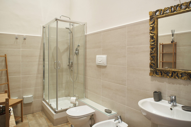 Bathroom 4, B&B Palazzo del Magnifico, Siena