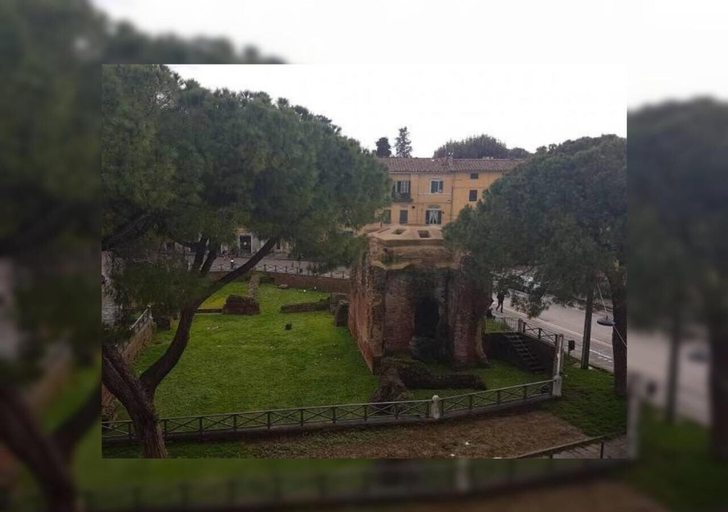 Exterior & Views 2, La Coccinella Guest House, Pisa