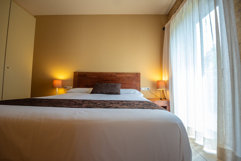 Bedroom 3, L'Arcada de Fares, Girona