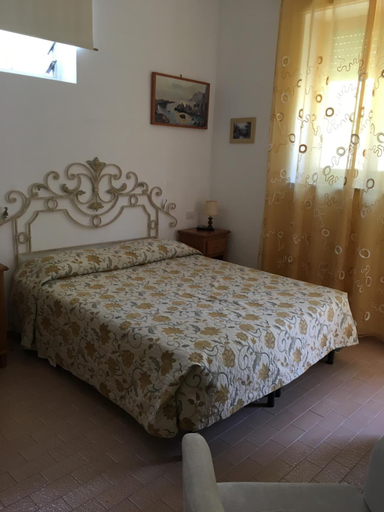 Bedroom 5, B&B Il Grappolo, Napoli