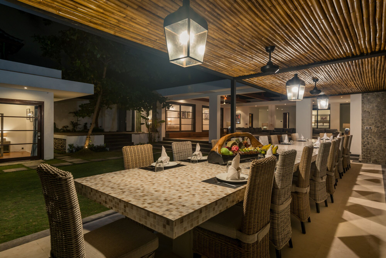 Food & Drinks 5, The Christina Estate, Badung